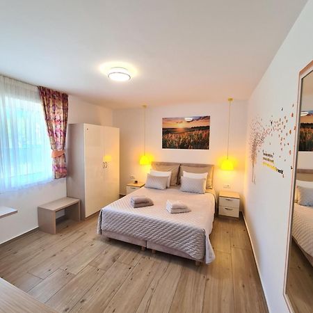 Coloured Rooms Split Dış mekan fotoğraf